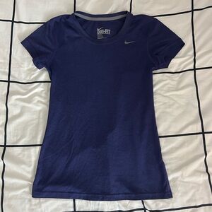 Nike women’s dri fit top